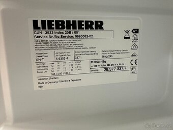 Lednice s mrazákem Liebherr (237) - 9