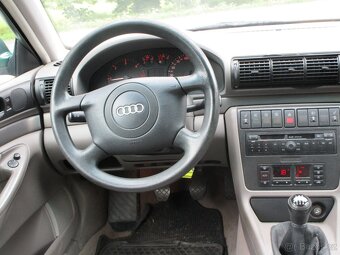 Audi A4 combi 1.9tdi, 81kw, najeto orig.160 tis.km. - 9
