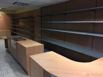 Prodejní regály, pult - 9