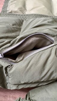 Jako nová péřová bunda Air Jordan - vel.L - 9