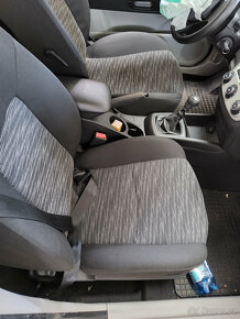 KIA CEED 2008 HB DOHC - DILY z havar. AUTA - 9