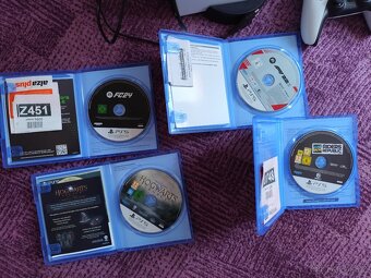 PlayStation 5 s mechanikou a 4 hrami - v záruce - 9