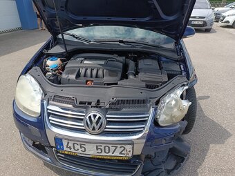 Volkswagen Jetta - 9