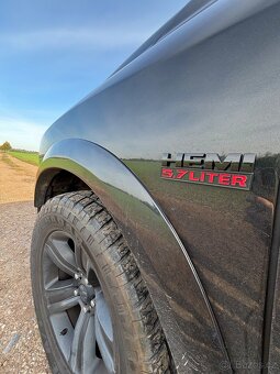 RAM 1500 HEMI 5.7 - SPORT 4x4 vzduchový podvozek - 9