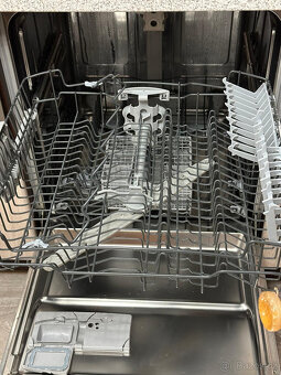 Whirlpool Myčka nádobí vestavná ADG 8372/1 IX - 9