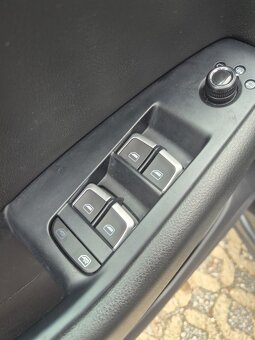 SADA VYPINACOV INTERIERU AUDI A4 A5 Q5 - 9