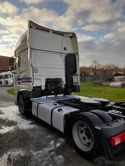 Tahač DAF XF - 9