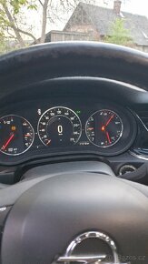 Opel Insignia - 9