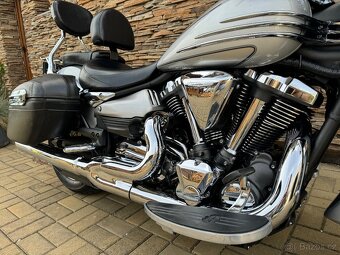 YAMAHA MIDNIGHTSTAR 1900 - 9