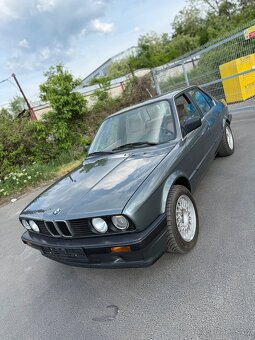 Bmw e30 320i - 9