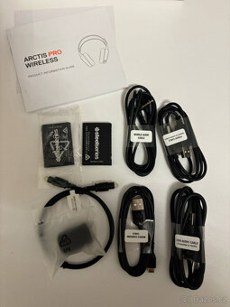 Steelseries Arctis PRO Wireless - 9