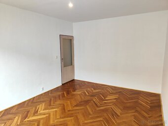 Pronájem byt 2+1, 54 m2, Znojmo, ul. Pražská - 9