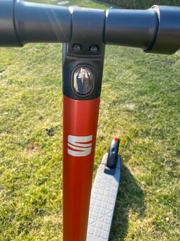 Elektrokoloběžka - 9