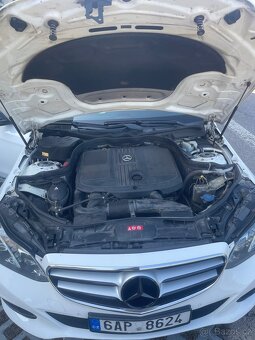 Mercedes E220 - 9