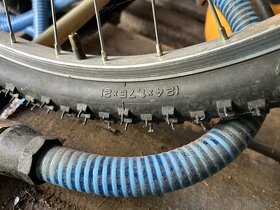 Prodám zánovní dětské kolo. - 9