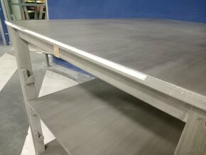 Stoly 2 typy, vice kusů - 9