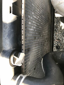 Peugeot 307 1,6i 2003 - díly - 9