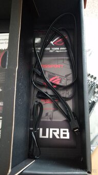 ZAMLUVENO - ASUS ROG CROSSHAIR VI HERO X370 - 9