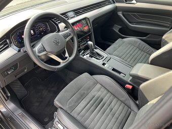 VW Passat Variant 2.0 TDi 147kw Eleg. Matrix tažné kamera - 9