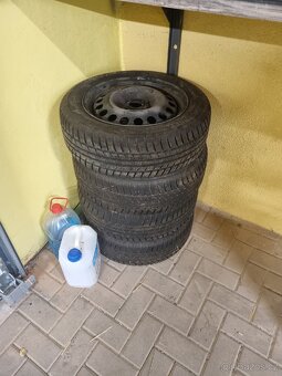 Prodám zimních pneumatik značky Tomket Snowroad 3 - 9
