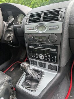 Ford Mondeo ST220 - 9