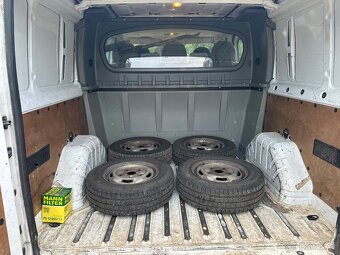Ford Transit - 9