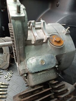 Motor K750 najeto 120km MT12 K750M Dněpr Ural - 9