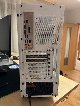 Herní PC sestava - RTX 3070 Ti, i5 8600K, 16 GB RAM, M2 SSD - 9