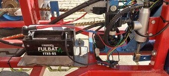 Motorová tříkolka, motokára - 9