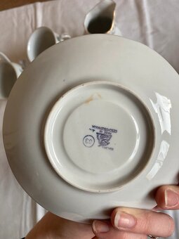 Porcelánová sada s květinami - 9