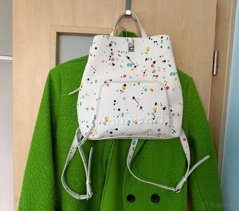 Dám. bílý batoh Desigual, sleva 1.599 Kč. - 9