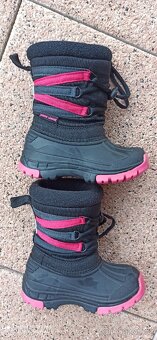 DĚTSKÉ ZIMNÍ SNĚHULKY (velikost 25) - 9