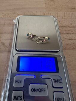 Zlaté dětské starožitné náušnice. - 9