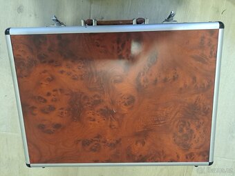 Sada nožů a steakových příborů - 9