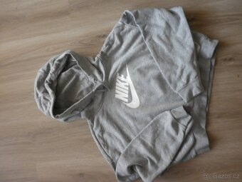 damske mikiny zn. Tom Tailor Nike Guess - 9