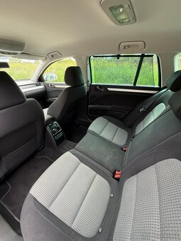 Škoda Superb 2.0 TDI DSG - 9