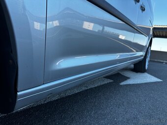 Maxi 2.0tdi 103kw DSG 7-míst, 253000km, Webasto na DO - 9