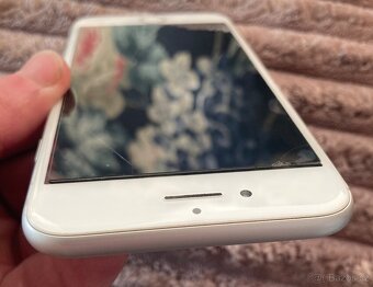 Apple iPhone 8 64GB 100%baterie - 9