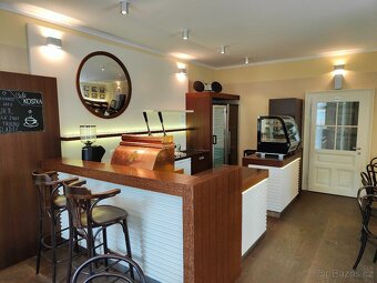 Kavárna vybavení- komplet včetně TOP kávovaru - 9