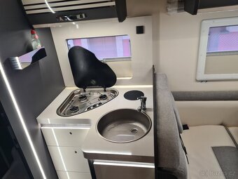 Autocaravan RollerTeam Kronos 284TL 2024 5-miest - 9