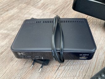 TV Sencor + Set-top box GoSAT - 9