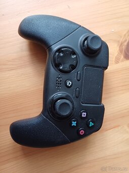 Externí paměť ps xbox+rozboceni usb+stojan+ovladac - 9