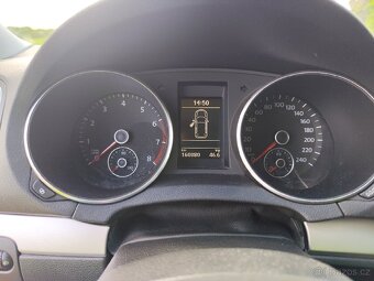 Volkswagen Golf 1.4 Tsi Nová STK - 9