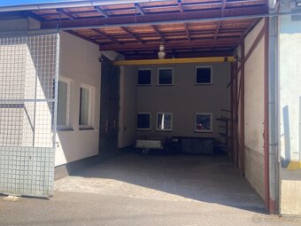 PRONÁJEM PROSTORU 222m2 - sklad, dílna, montáže... - 9