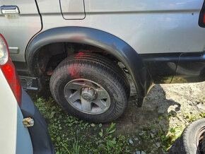 Mitsubishi Pajero SPORT 3,0 V6 GLS - DILY z VOZU - 9