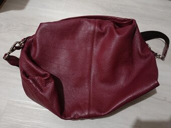 Kožená vínová kabelka Furla - 9