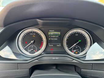 Škoda Superb 2.0tdi 110kw DSG Styl Plus - 9