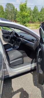 Volkswagen Passat B6 4x4 2.0 TDI - 9