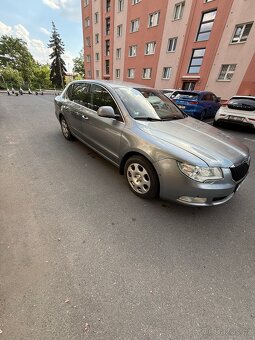 Škodu Superb II 2.0 TDI 125 kW - 9