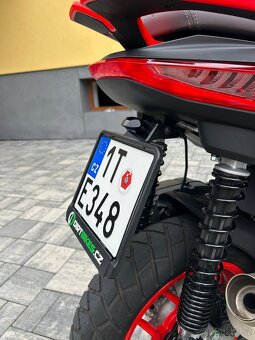 Aprilia SR GT 125i ABS Sport - 9